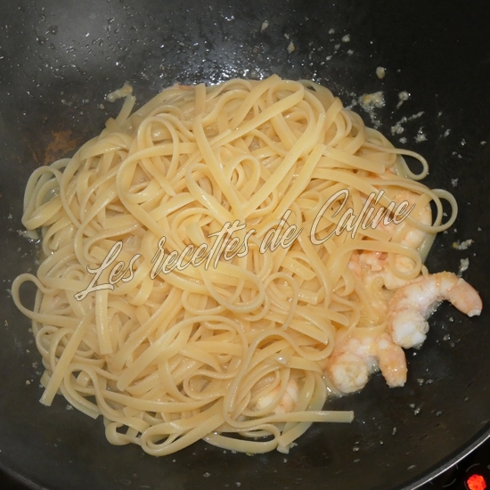 Spaghetti aux crevettes et beurre à l’ail12