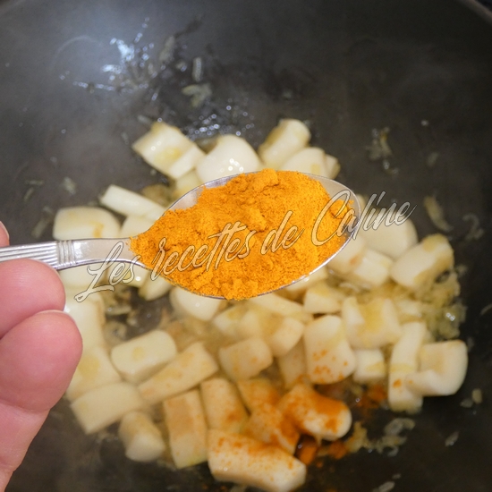 Lamelles d'encornets au curcuma et lait de coco08