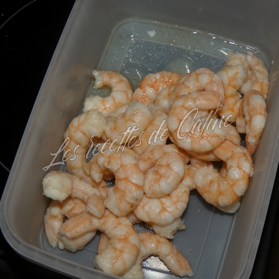 Salade de pâtes, crevettes, surimi et orange02