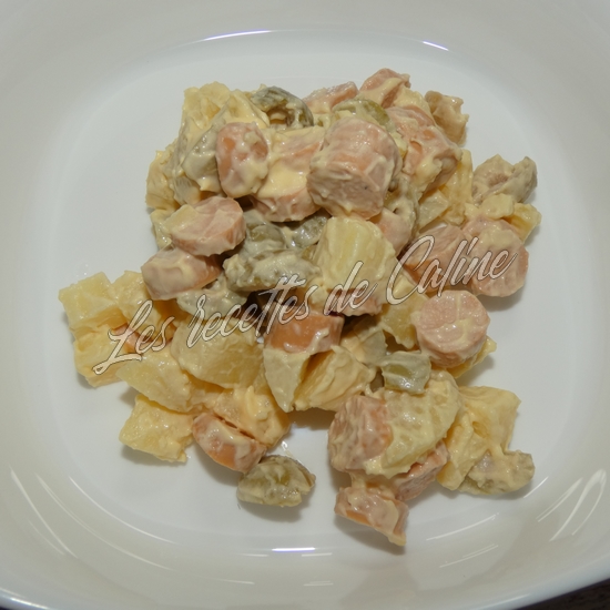 Saucisses et pommes de terre en salade09